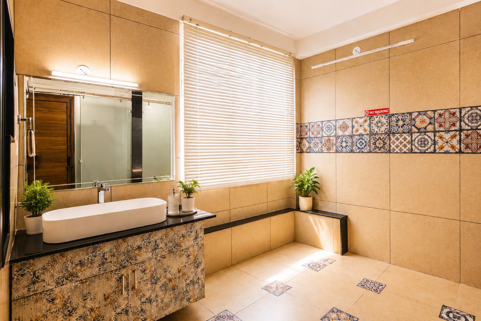 Aroha Skyview Couple — Unit 3 photo 2